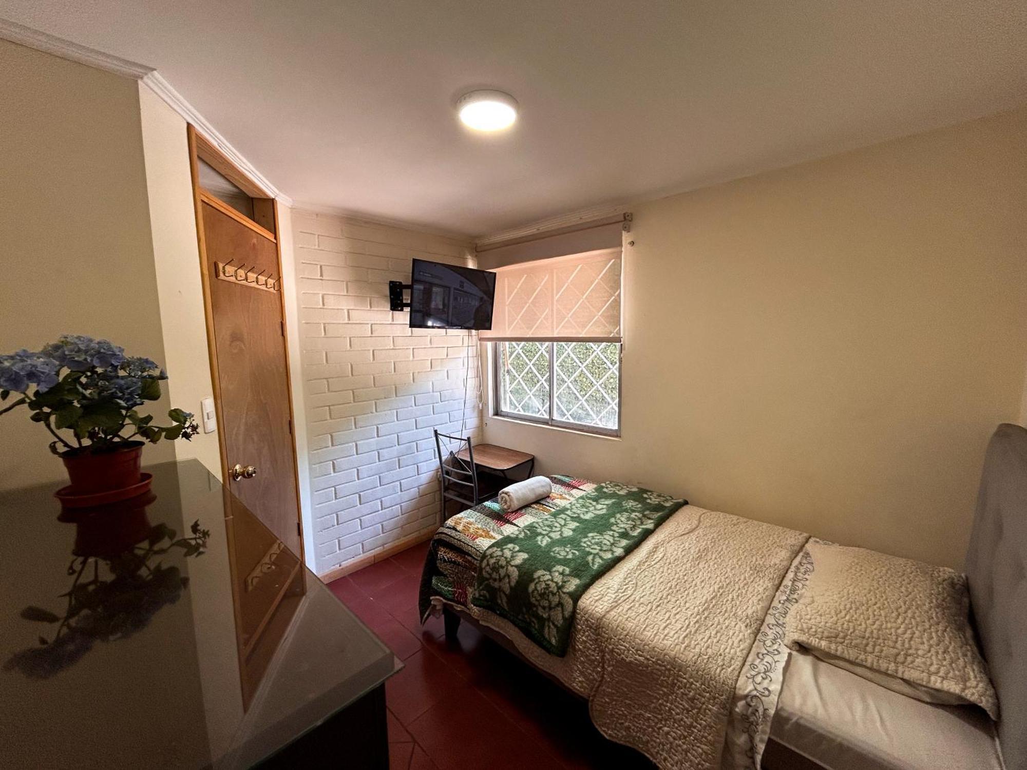Chez Humbert Hostel ซานติอาโก ภายนอก รูปภาพ
