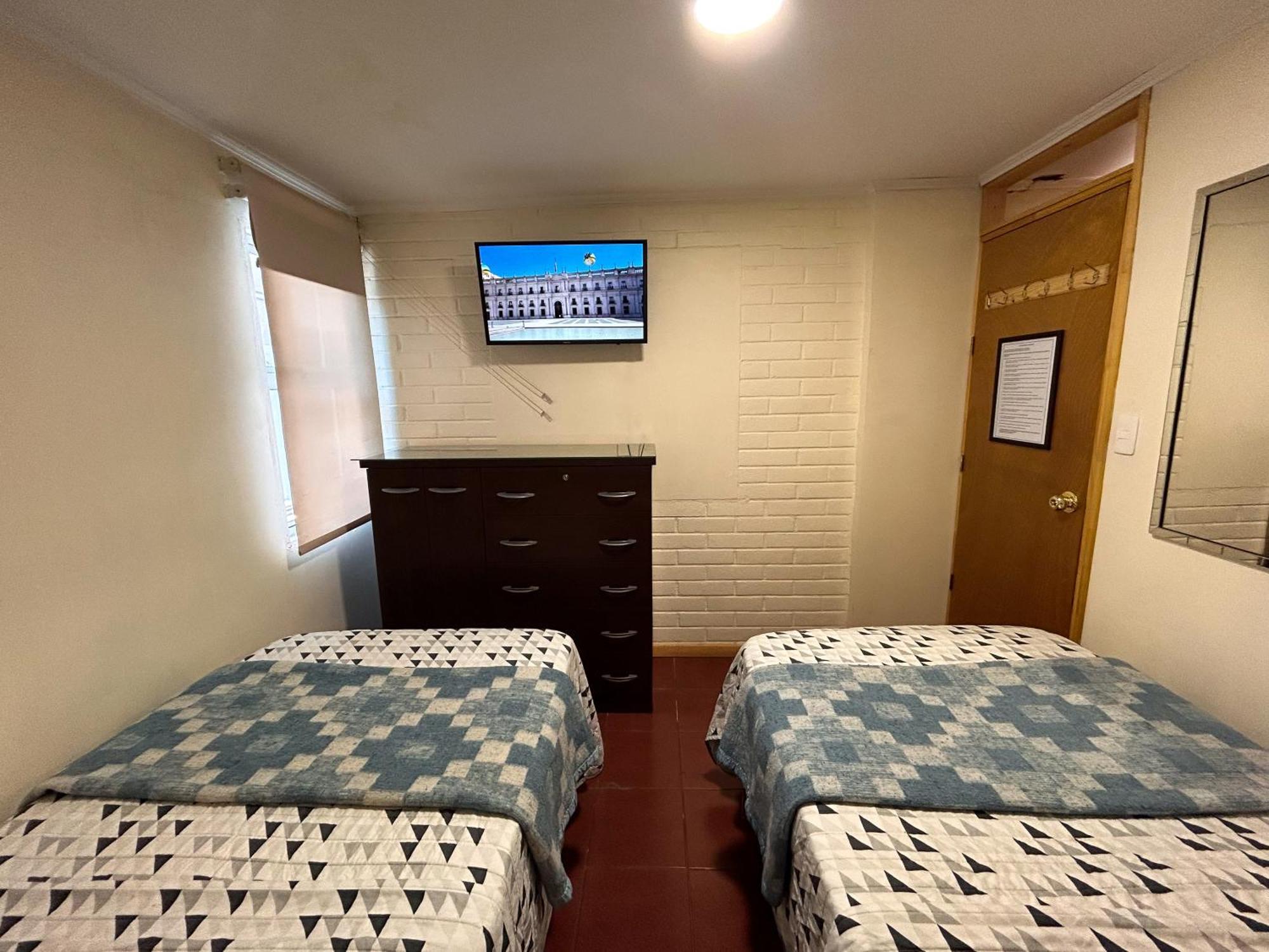 Chez Humbert Hostel ซานติอาโก ภายนอก รูปภาพ