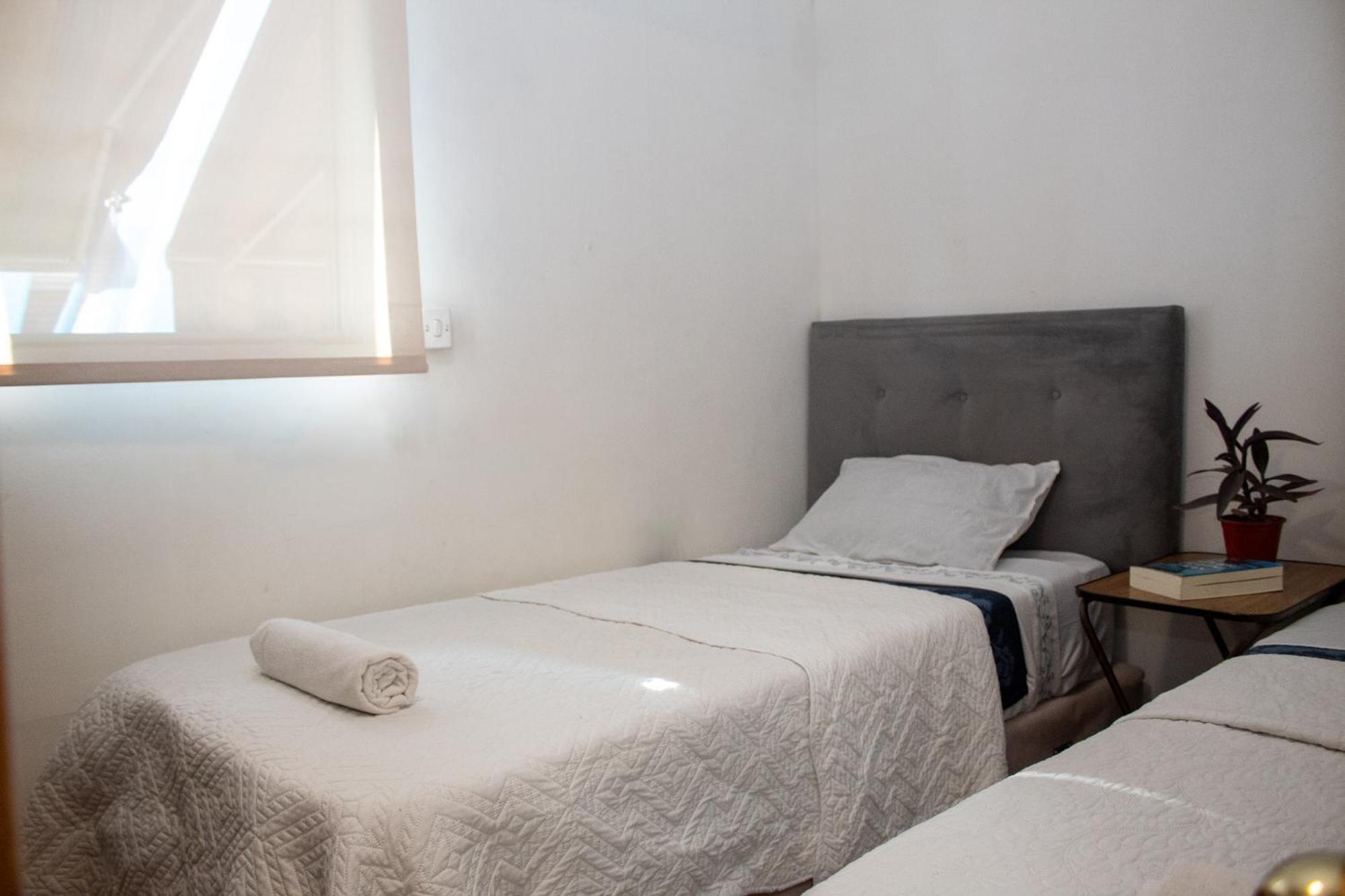 Chez Humbert Hostel ซานติอาโก ภายนอก รูปภาพ